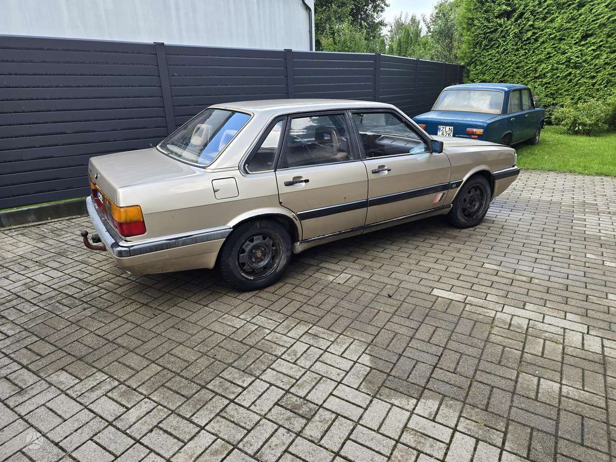 Audi 90, 2.0 l., Седан
