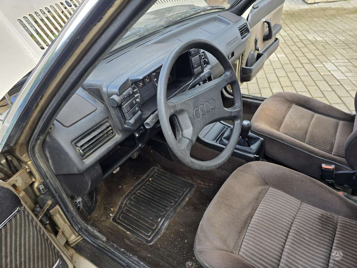 Audi 90, 2.0 l., Седан