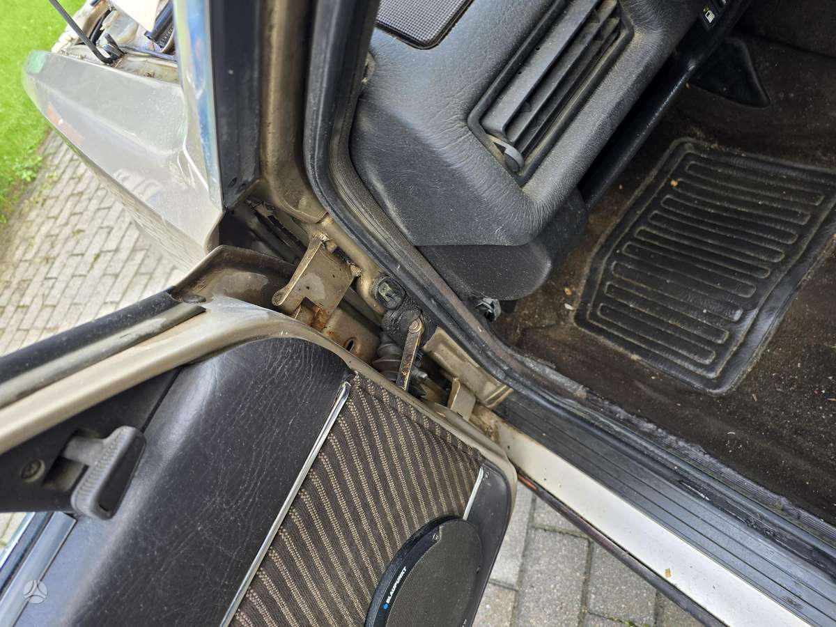 Audi 90, 2.0 l., Седан