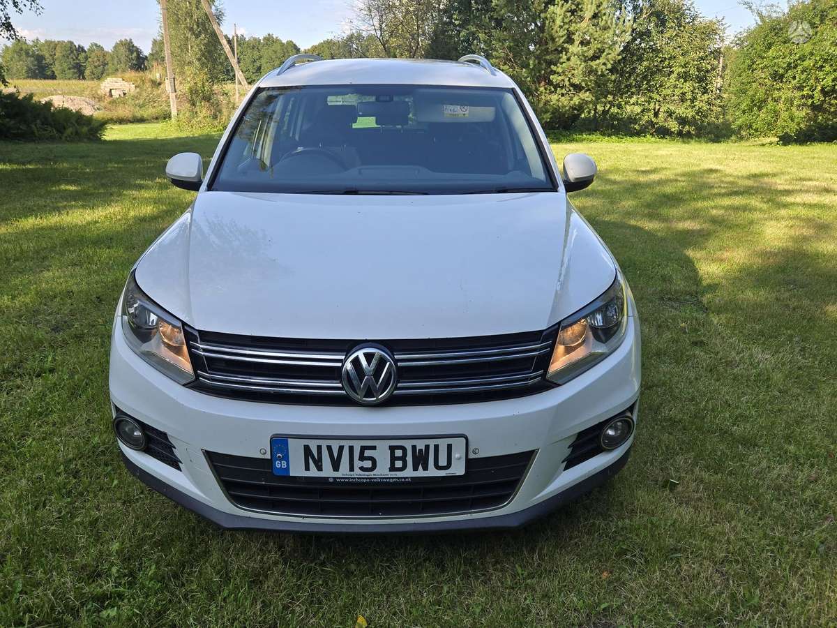 Volkswagen Tiguan - 2
