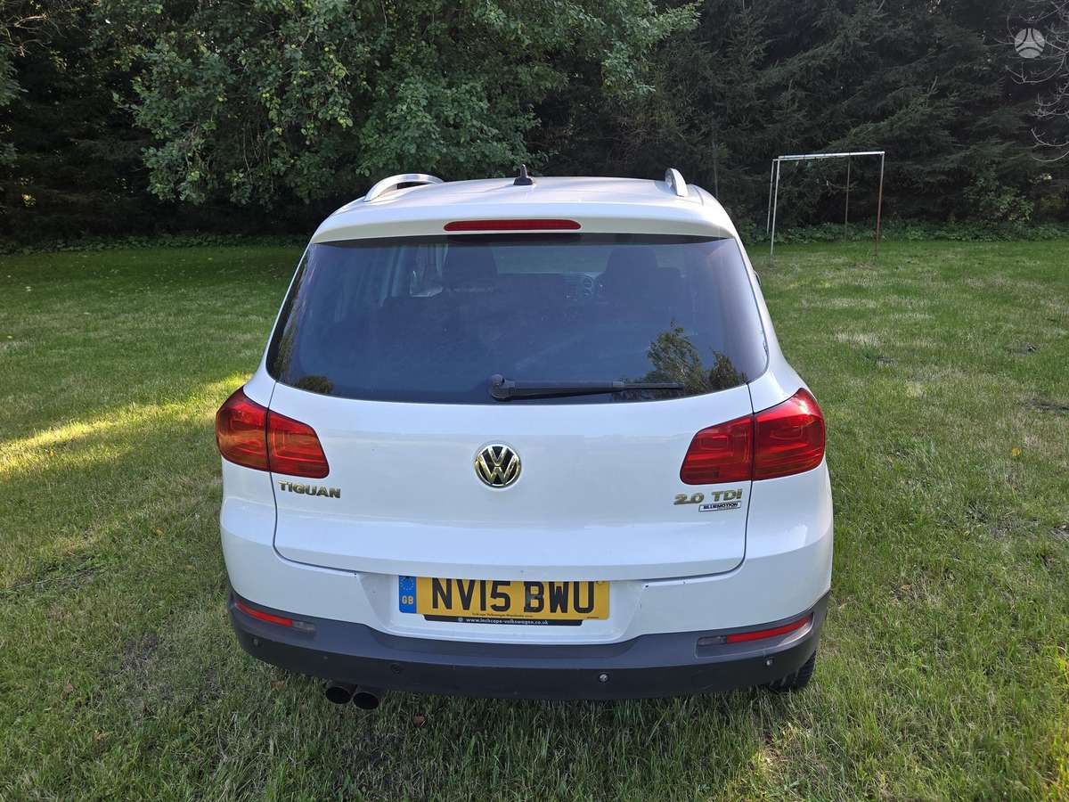 Volkswagen Tiguan - 5