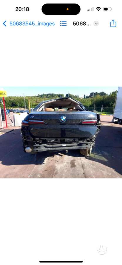 BMW 760, Седан