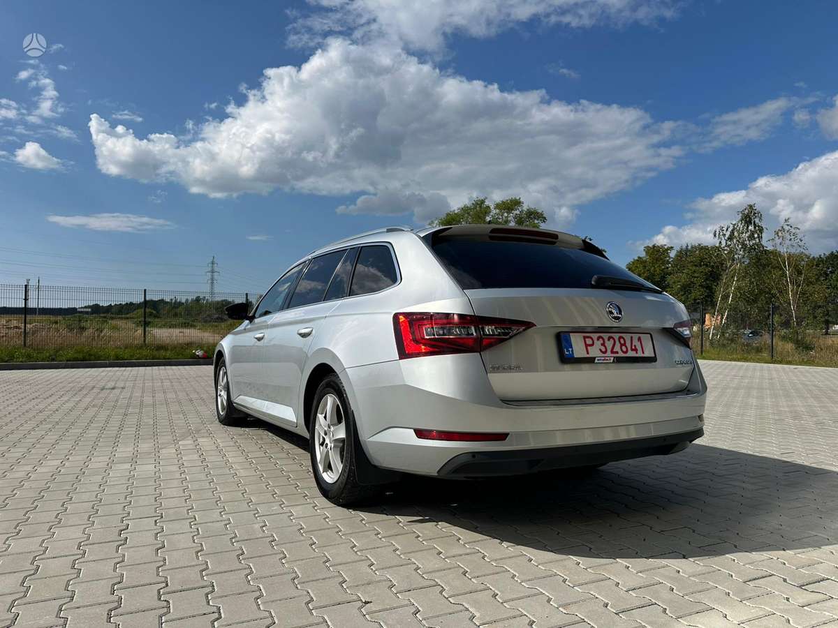 Skoda Superb, 2.0 l., Универсал