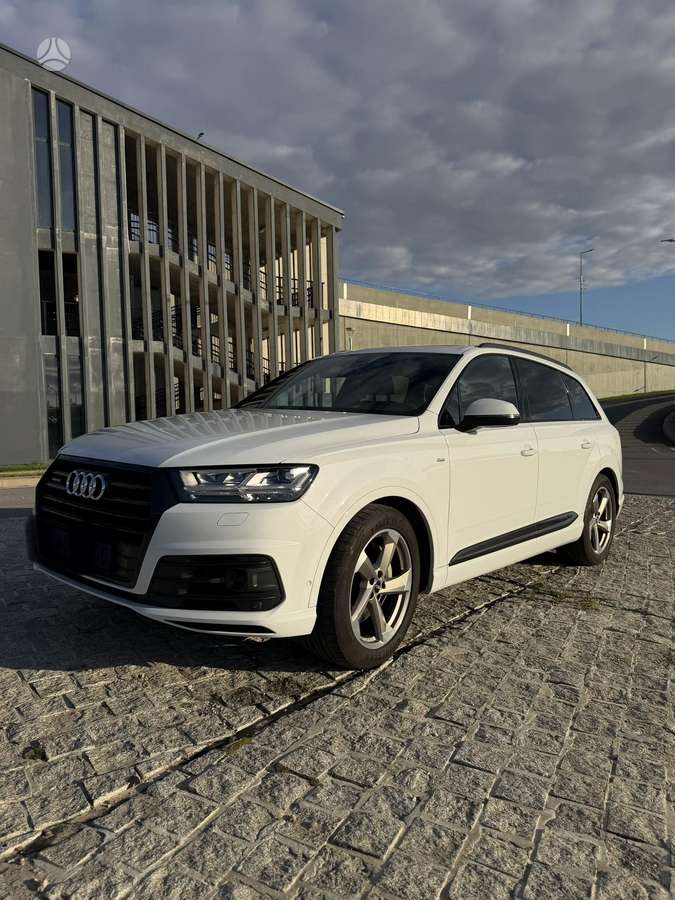 Audi Q7, Внедорожник / Кроссовер