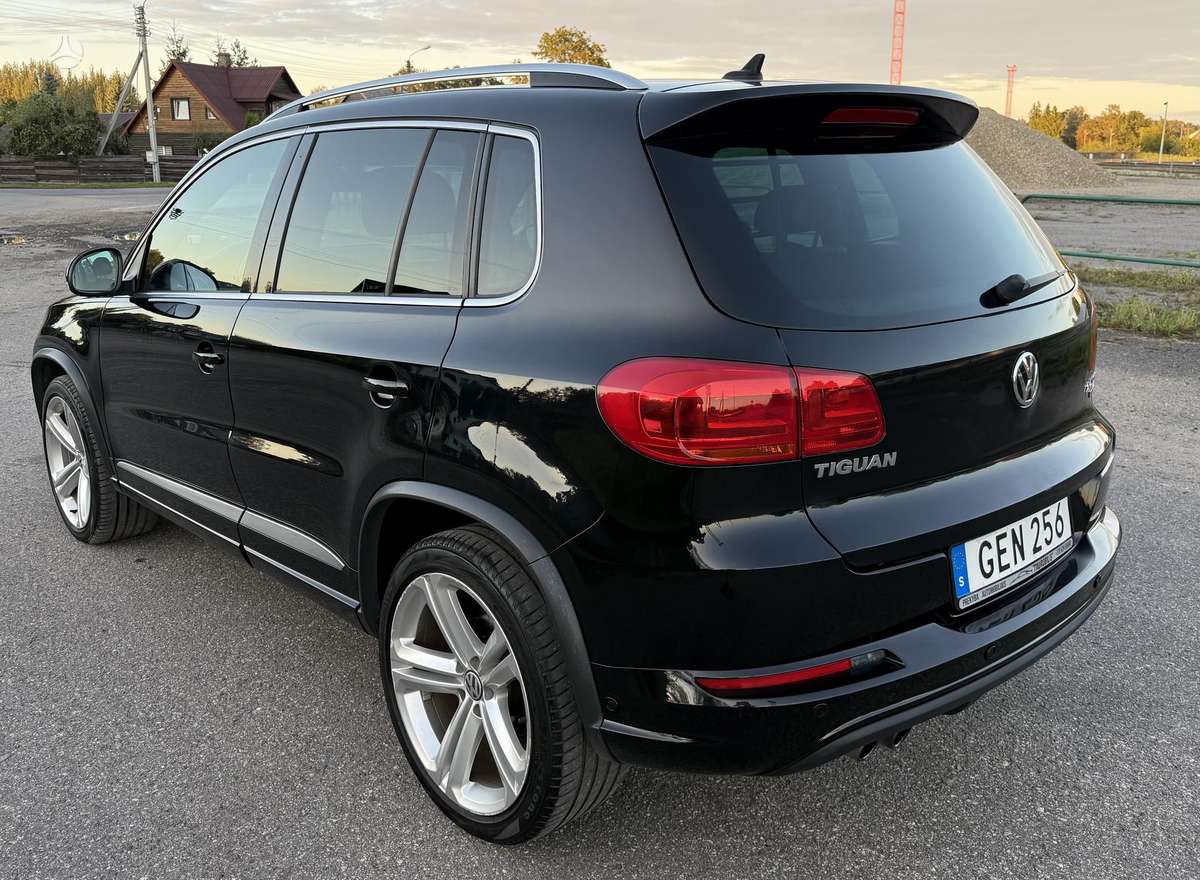 Volkswagen Tiguan - 7