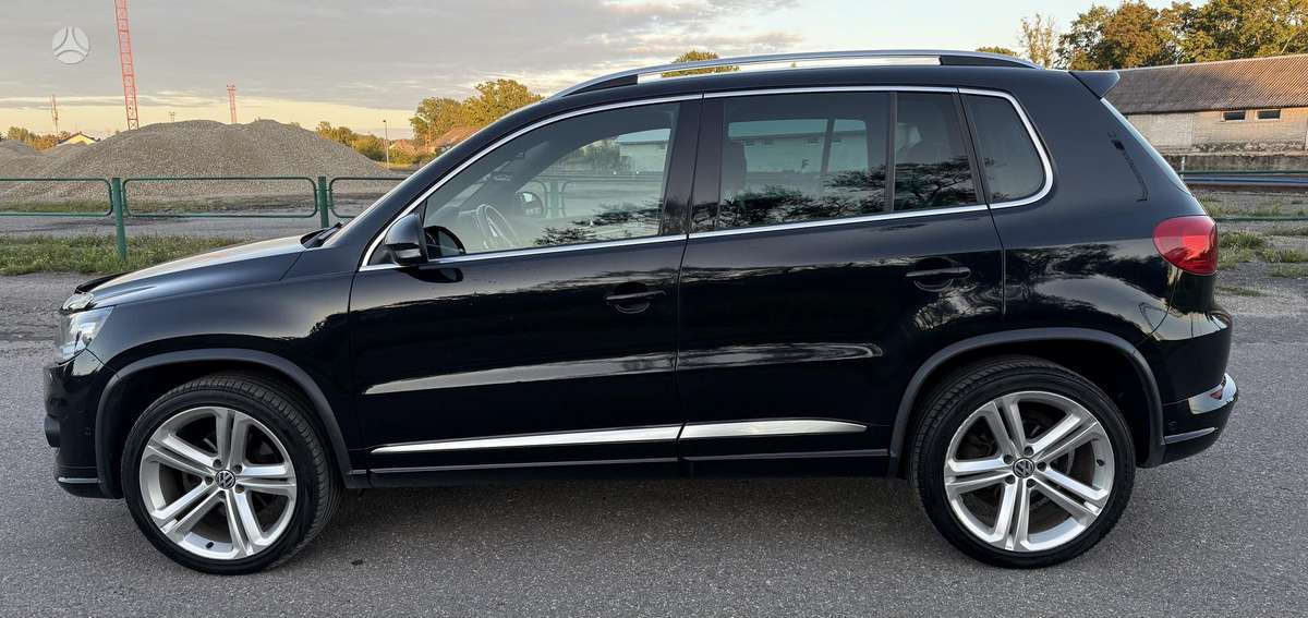 Volkswagen Tiguan - 8