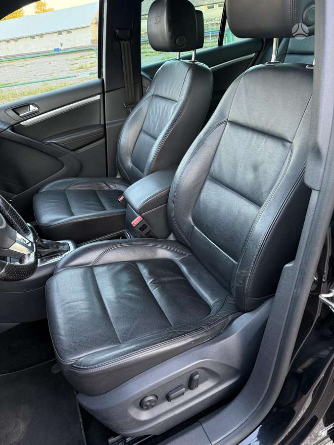 Volkswagen Tiguan - 10