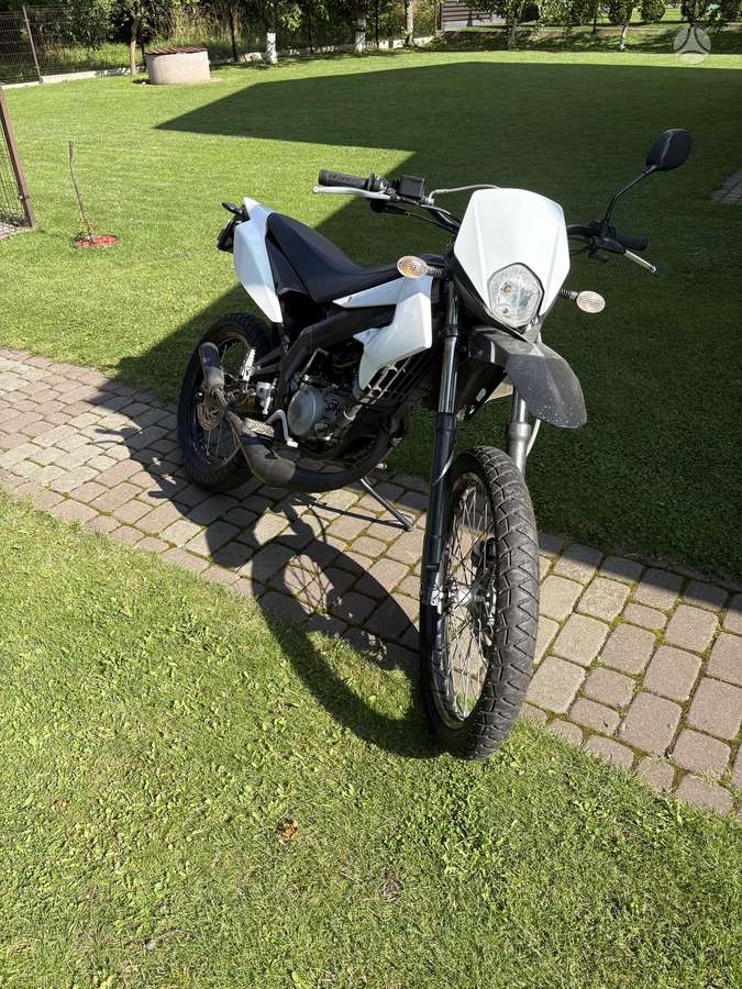 Derbi Senda 49cc, supermoto