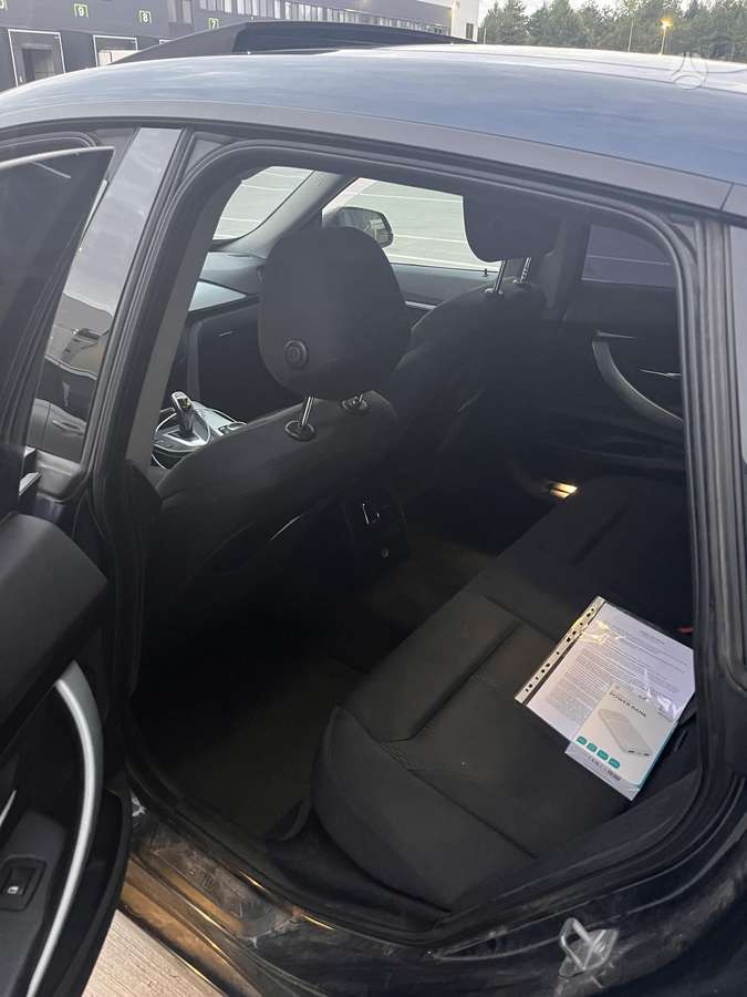 BMW 325, 2.0 l., Седан