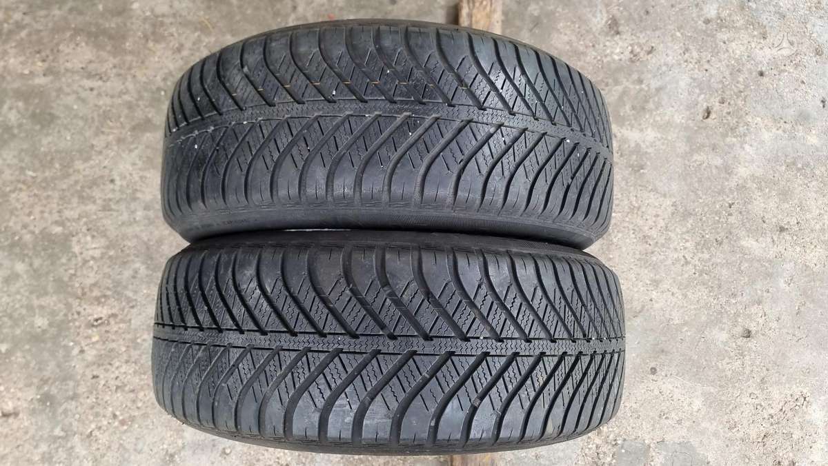Goodyear Vector 4 S, universalios 215/60 R16