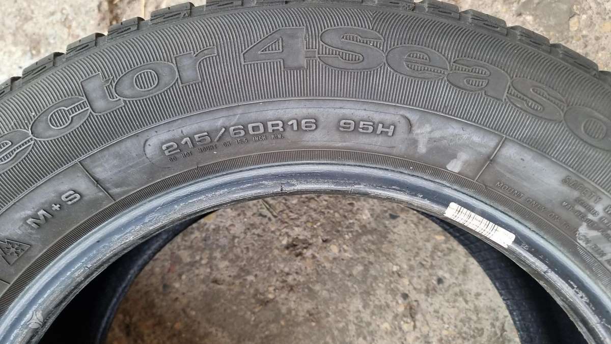 Goodyear Vector 4 S, universalios 215/60 R16