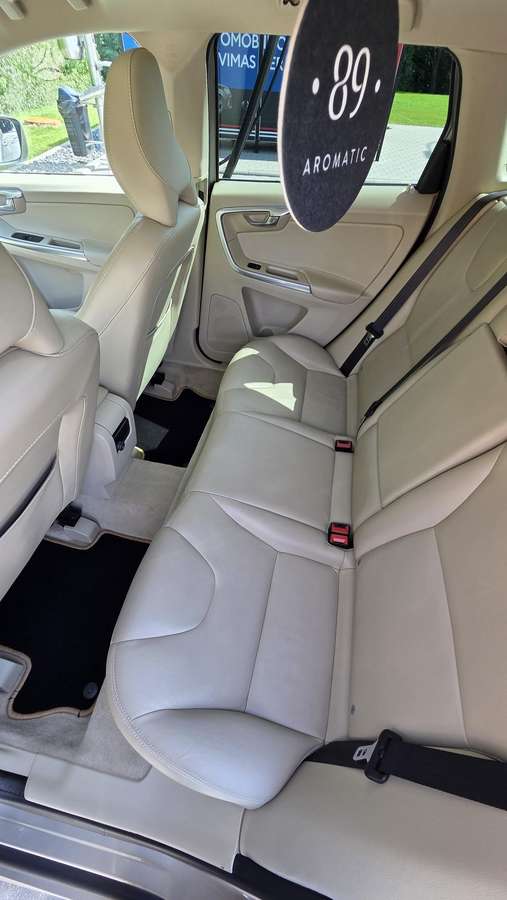 Volvo XC60 - 7