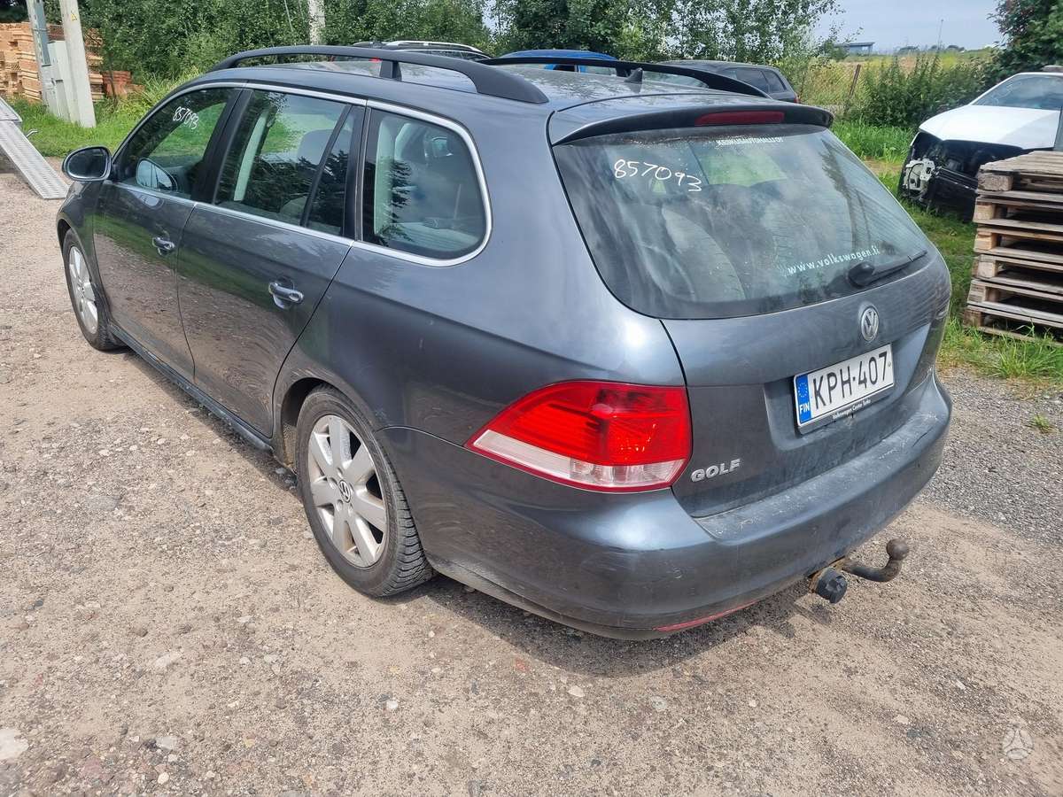 Volkswagen Golf - 7