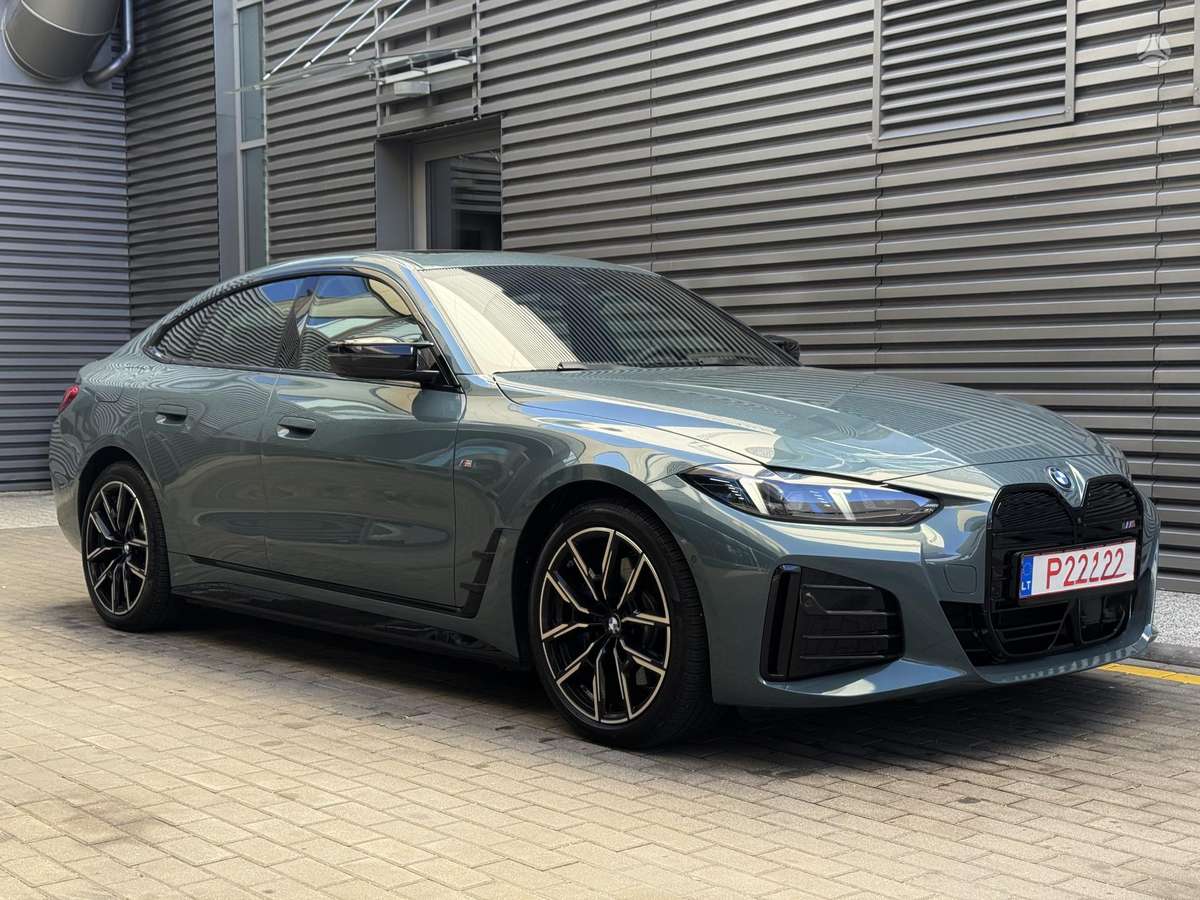BMW i4, 81 kWh, hatchback