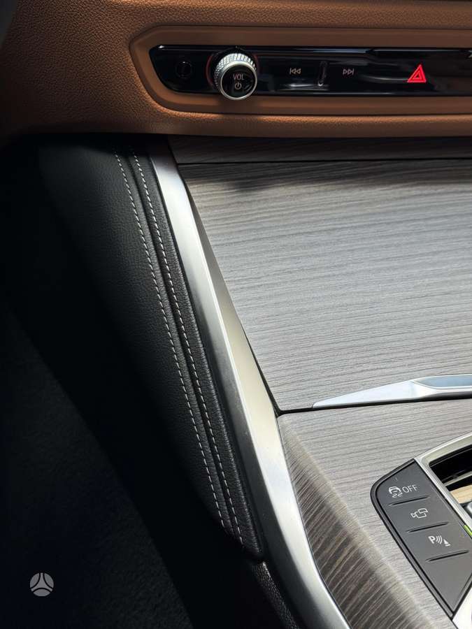 BMW i4, 81 kWh, hatchback