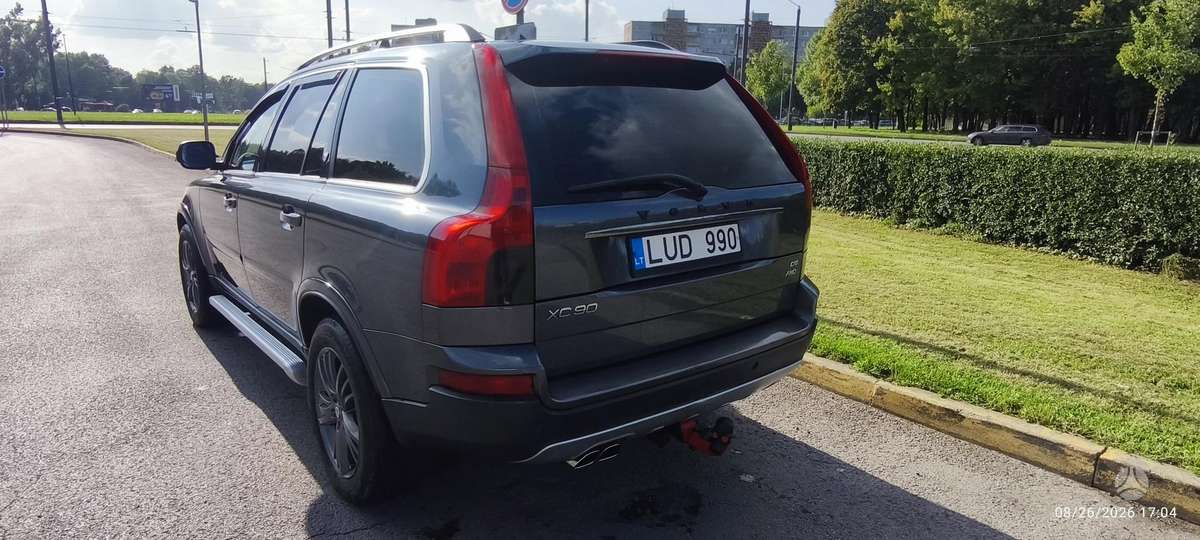 Volvo XC90 - 4