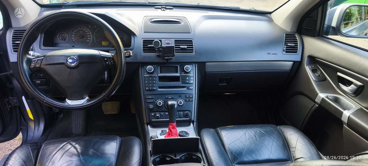 Volvo XC90 - 9