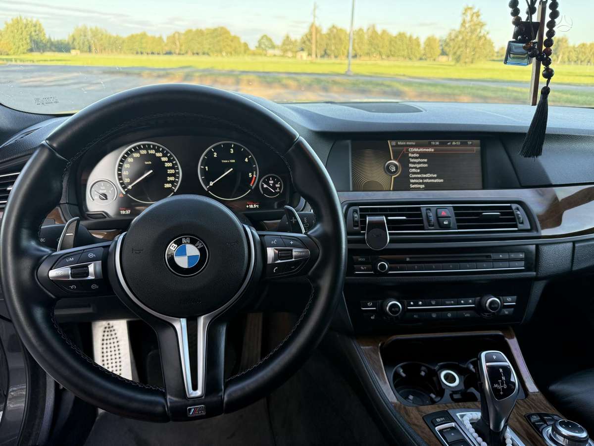 BMW 535, 3.0 l., Универсал