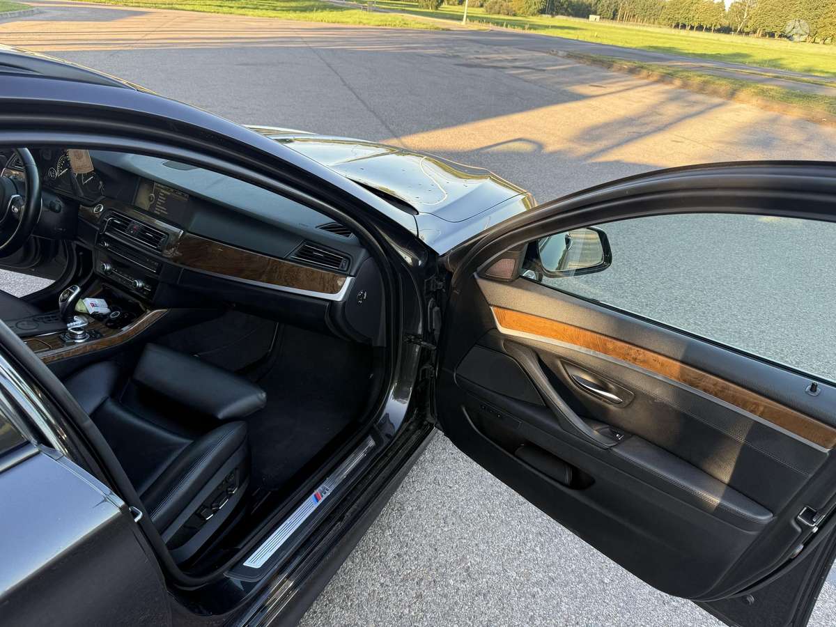 BMW 535, 3.0 l., Универсал