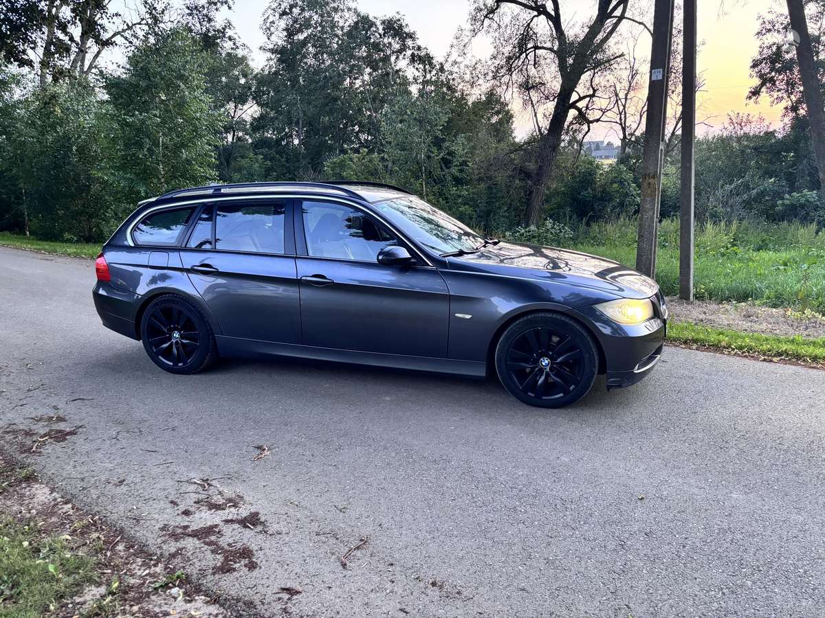 BMW 325, 3.0 l., Универсал