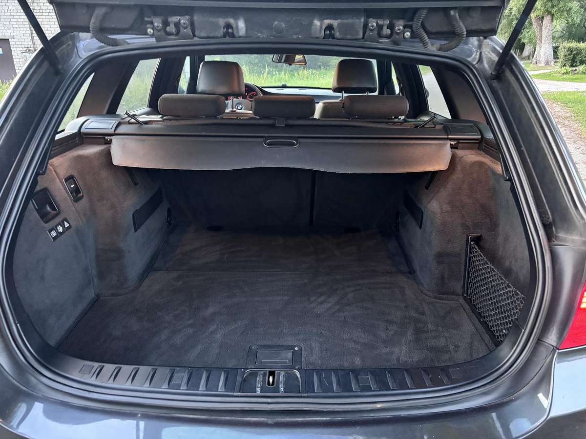 BMW 325, 3.0 l., Универсал