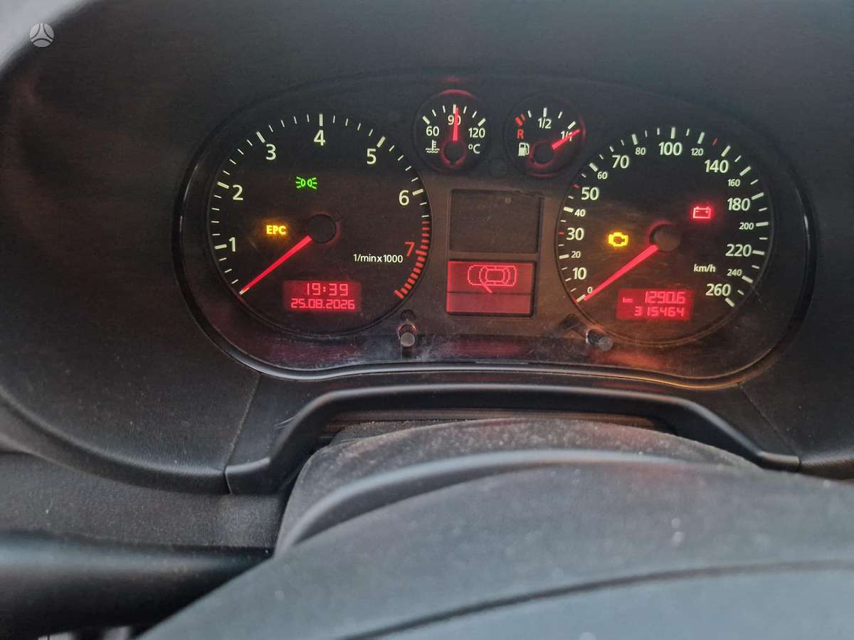 Audi A3, 1.6 l., hatchback
