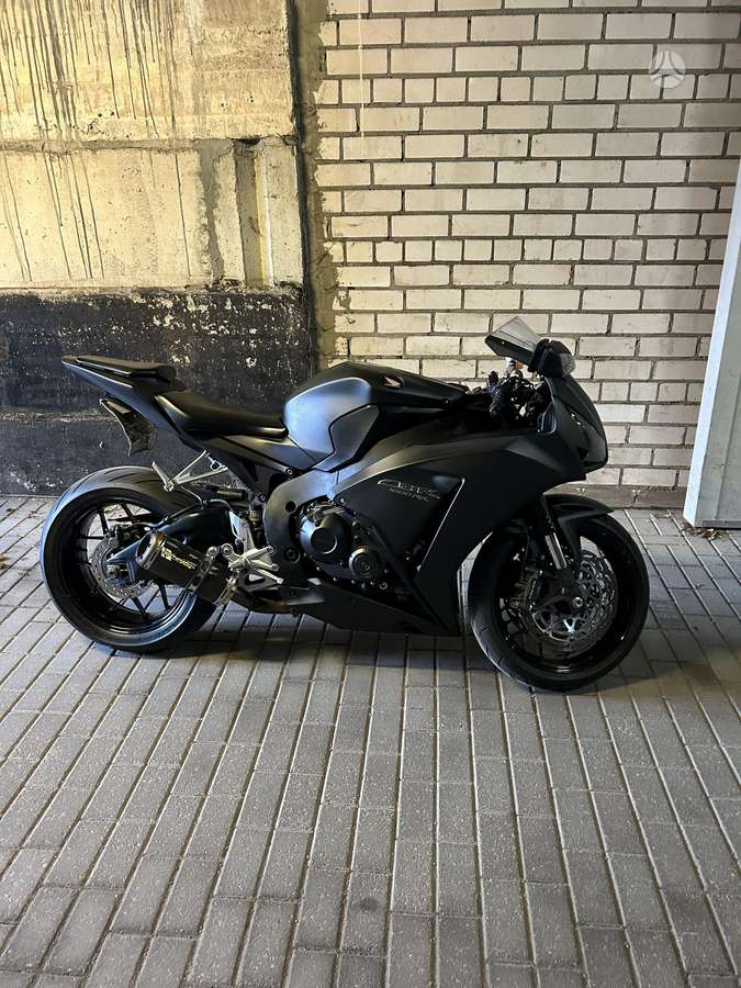 Honda CBR 998cc, спортбайки / superbikes