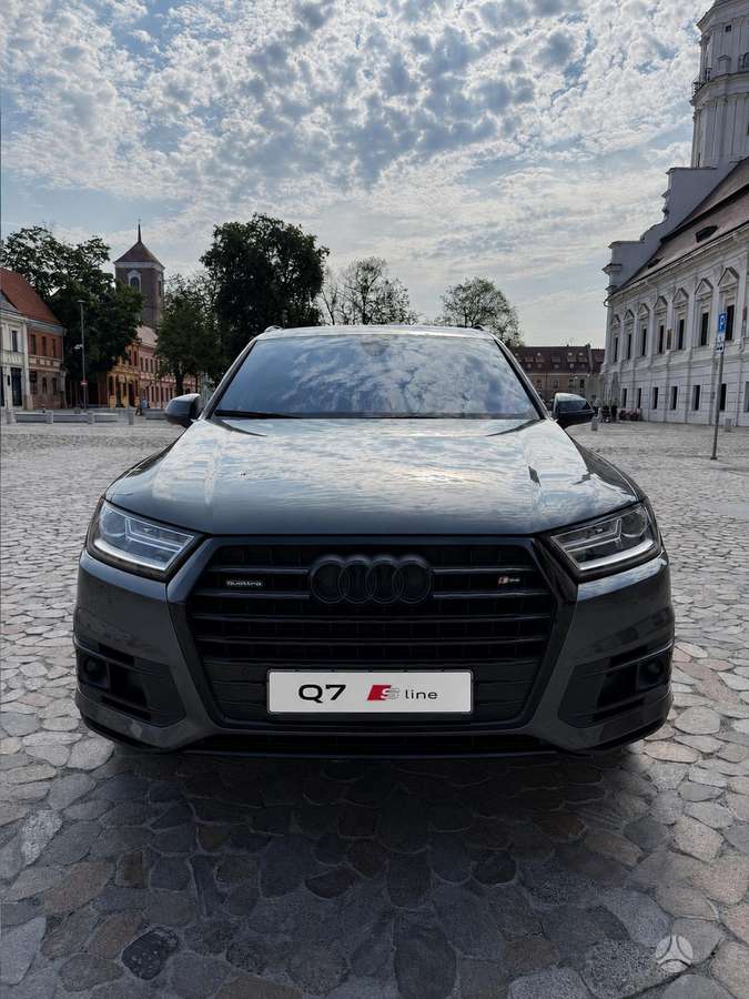 Audi Q7, 3.0 l., off-road / crossover