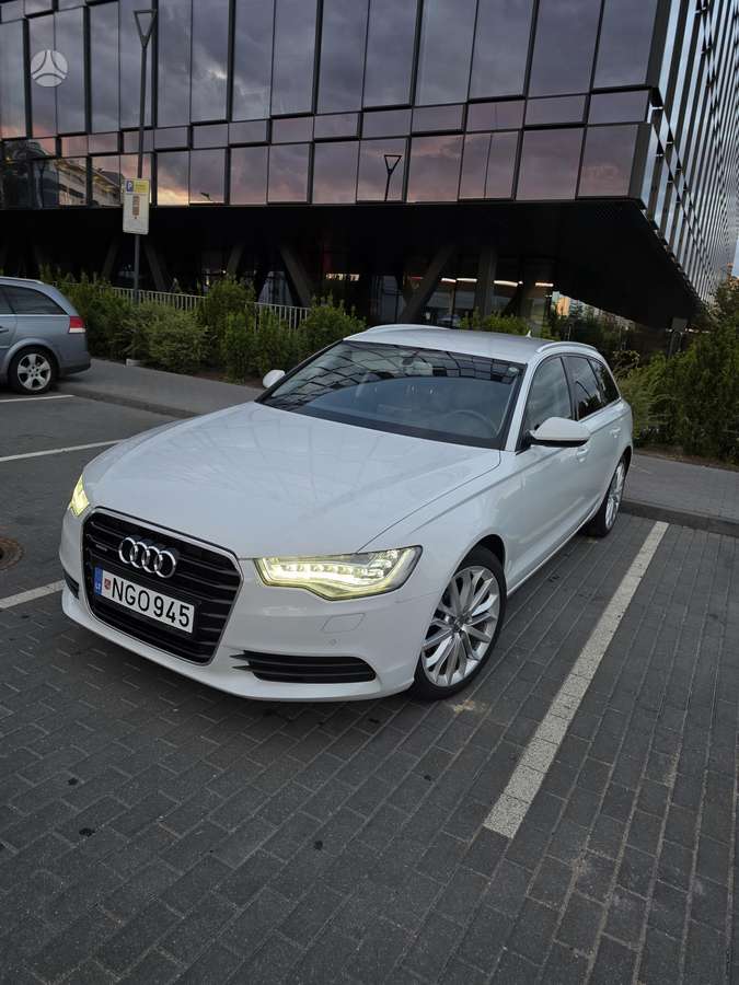 Audi A6, 3.0 l., universalas