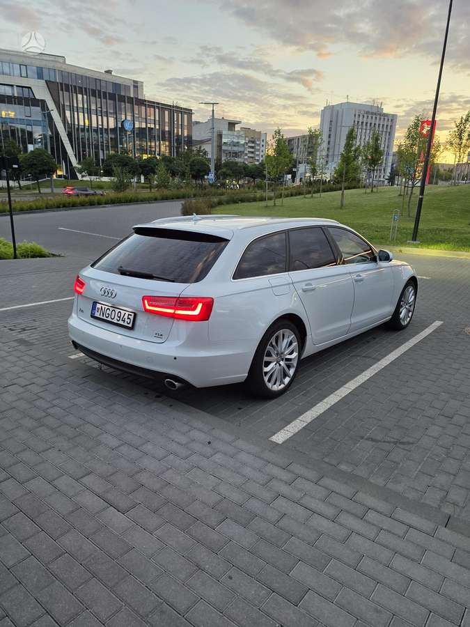 Audi A6, 3.0 l., universalas