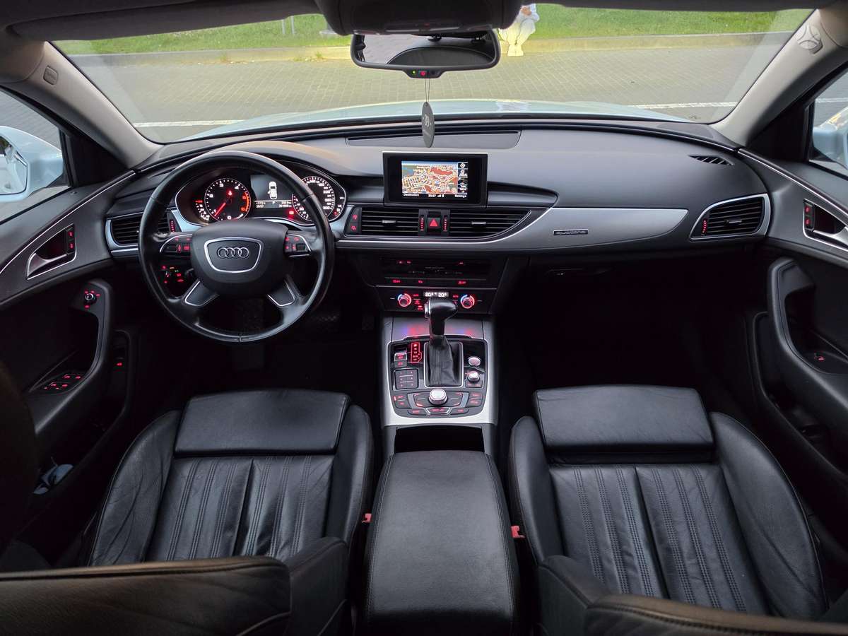 Audi A6, 3.0 l., universalas