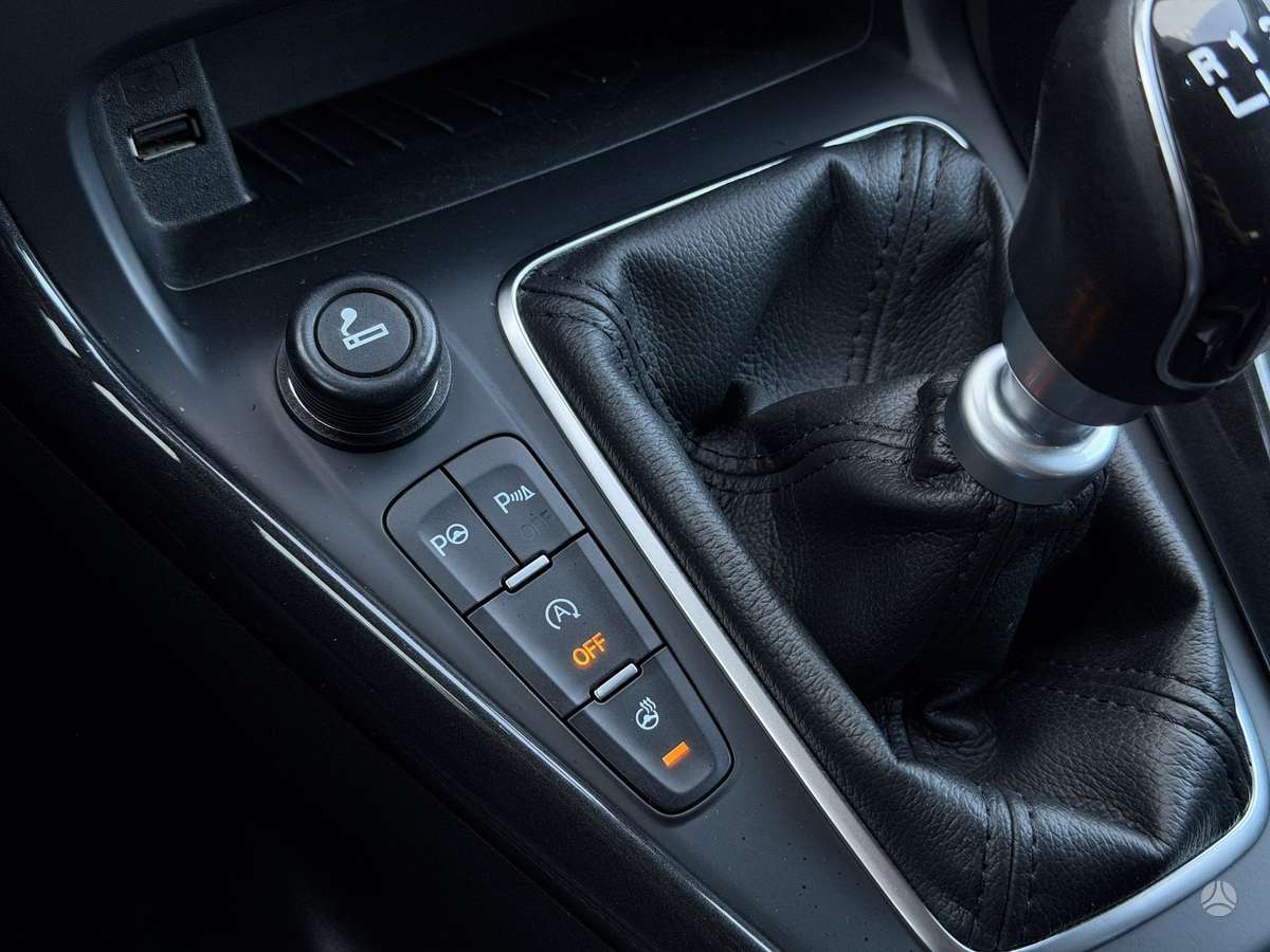 Ford Focus, 1.0 l., Универсал