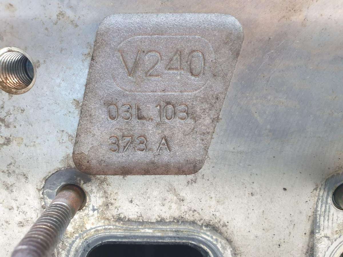 Audi A3, 03L103373A, cylinder head