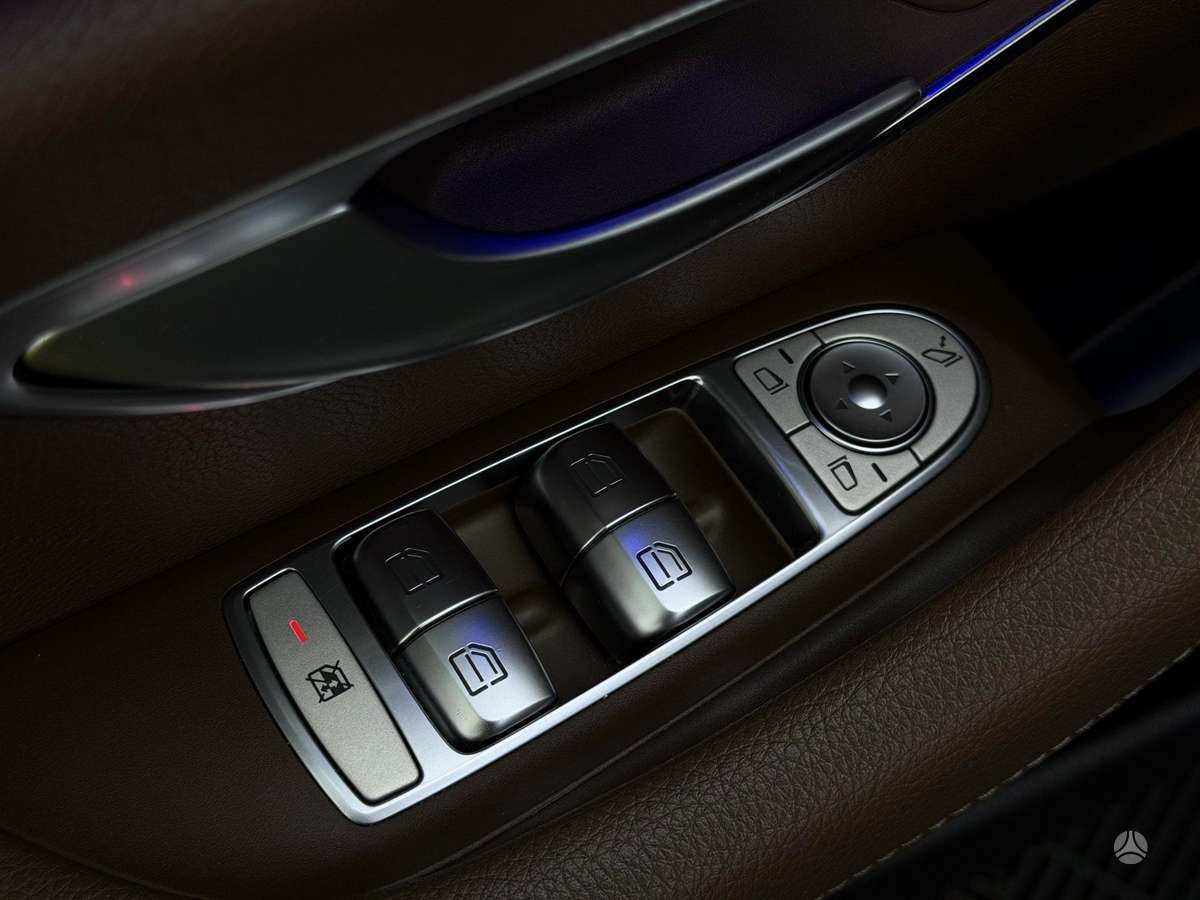 Mercedes-Benz E200, 2.0 l., Универсал