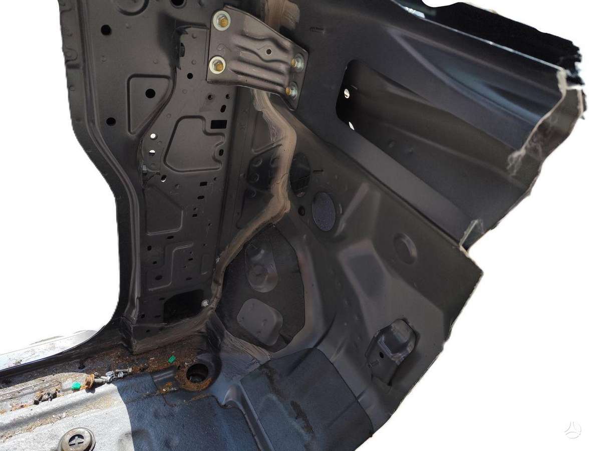 Isuzu D-Max hood (front, rear)