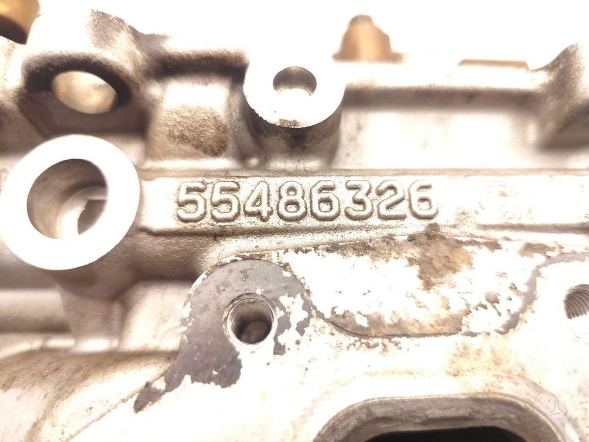 Opel Corsa, 55486326, cylinder head