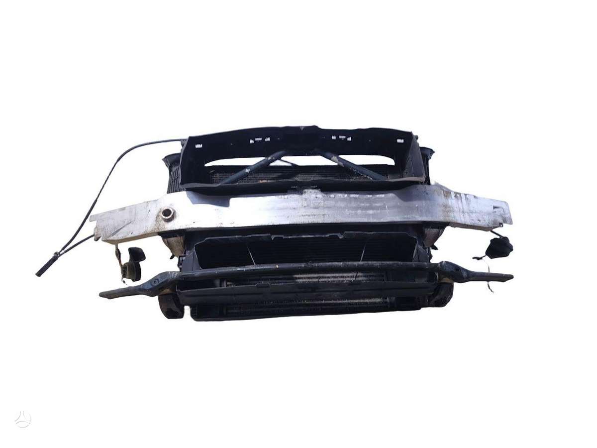 BMW 120 radiator
