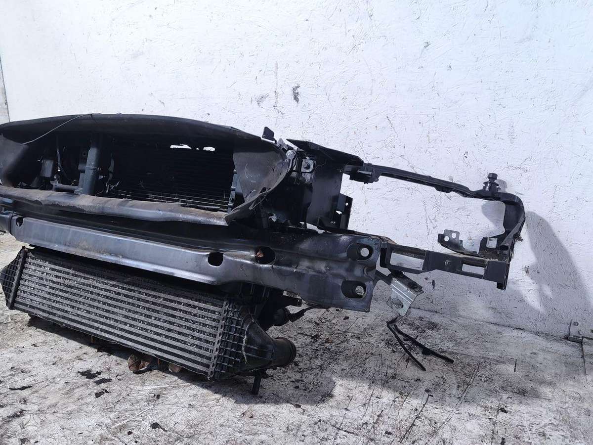 Volvo V40 radiators
