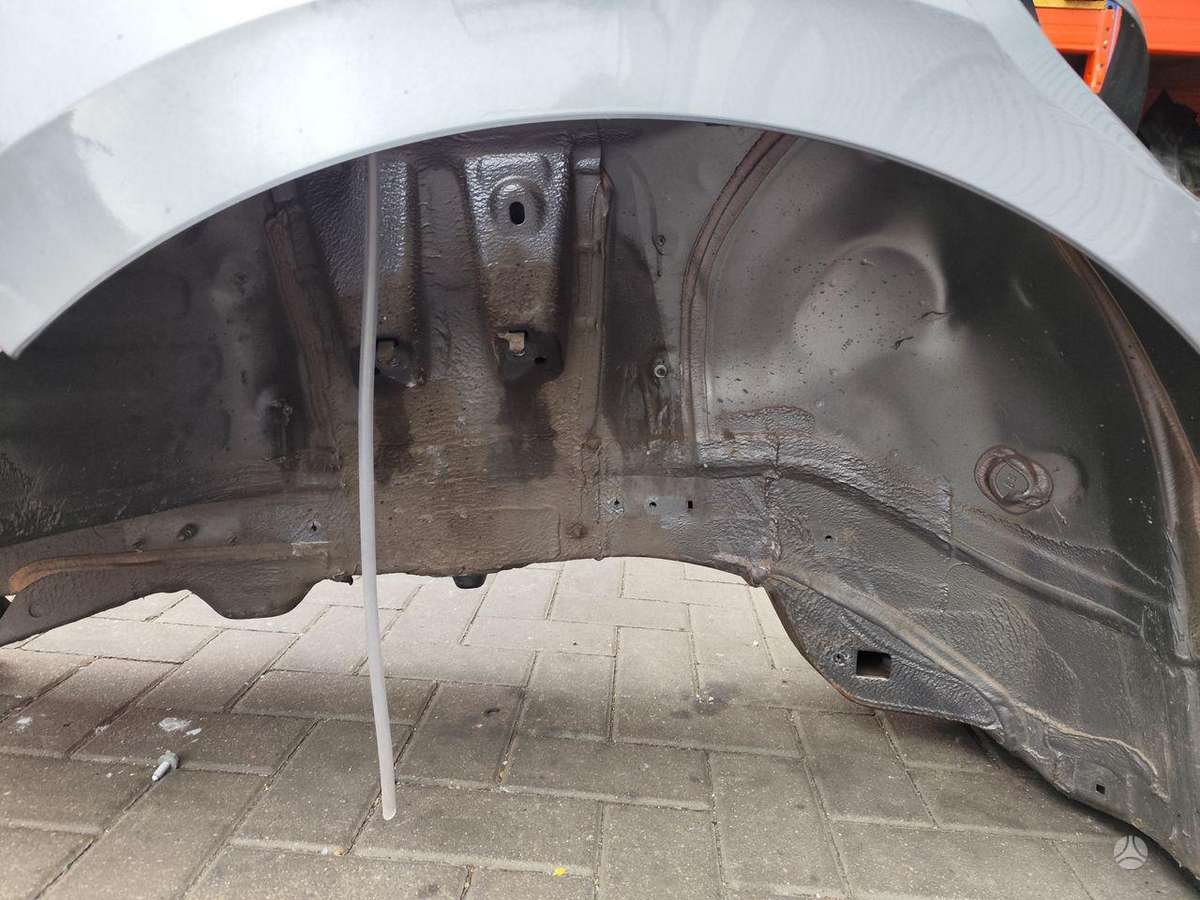 Skoda Enyaq hood (front, rear)