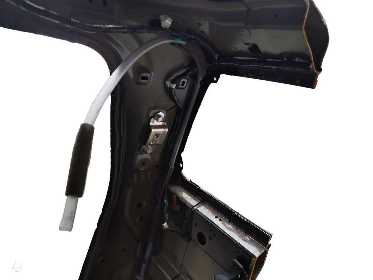 Nissan Navara hood (front, rear)