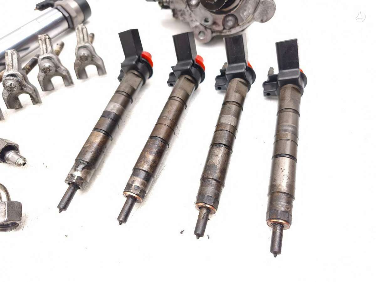BMW 120, 7797874, injection system