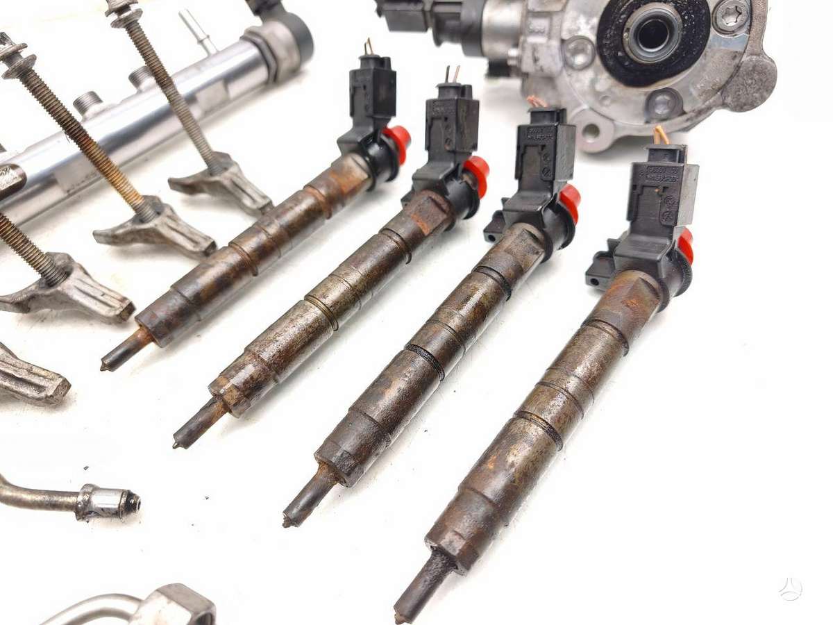 BMW 320, 8510865, injection system