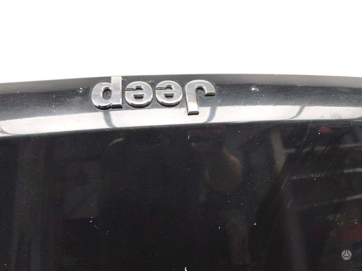 Jeep Commander dangtis (priekinis, galinis)