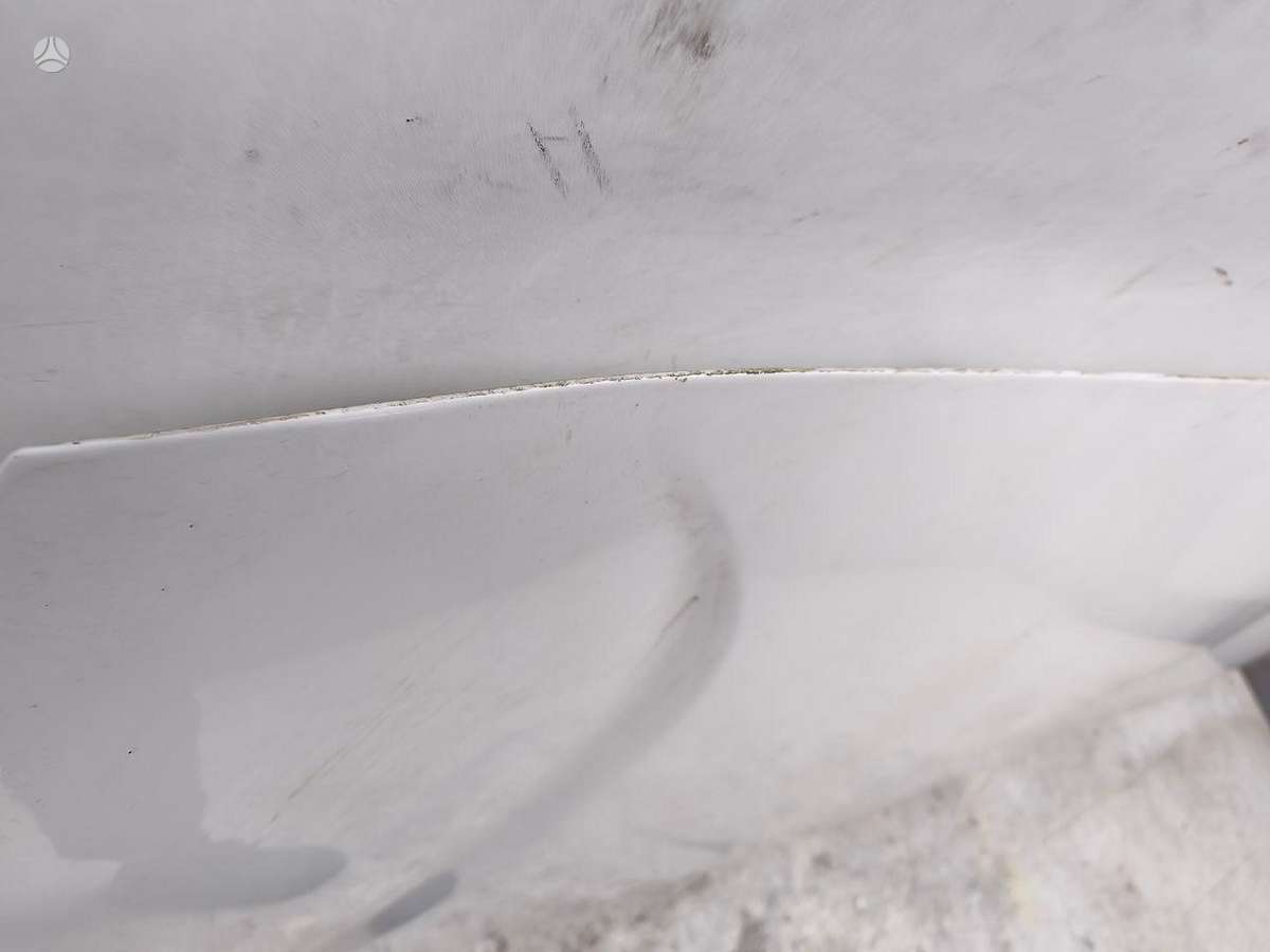 Kia Niro hood (front, rear)