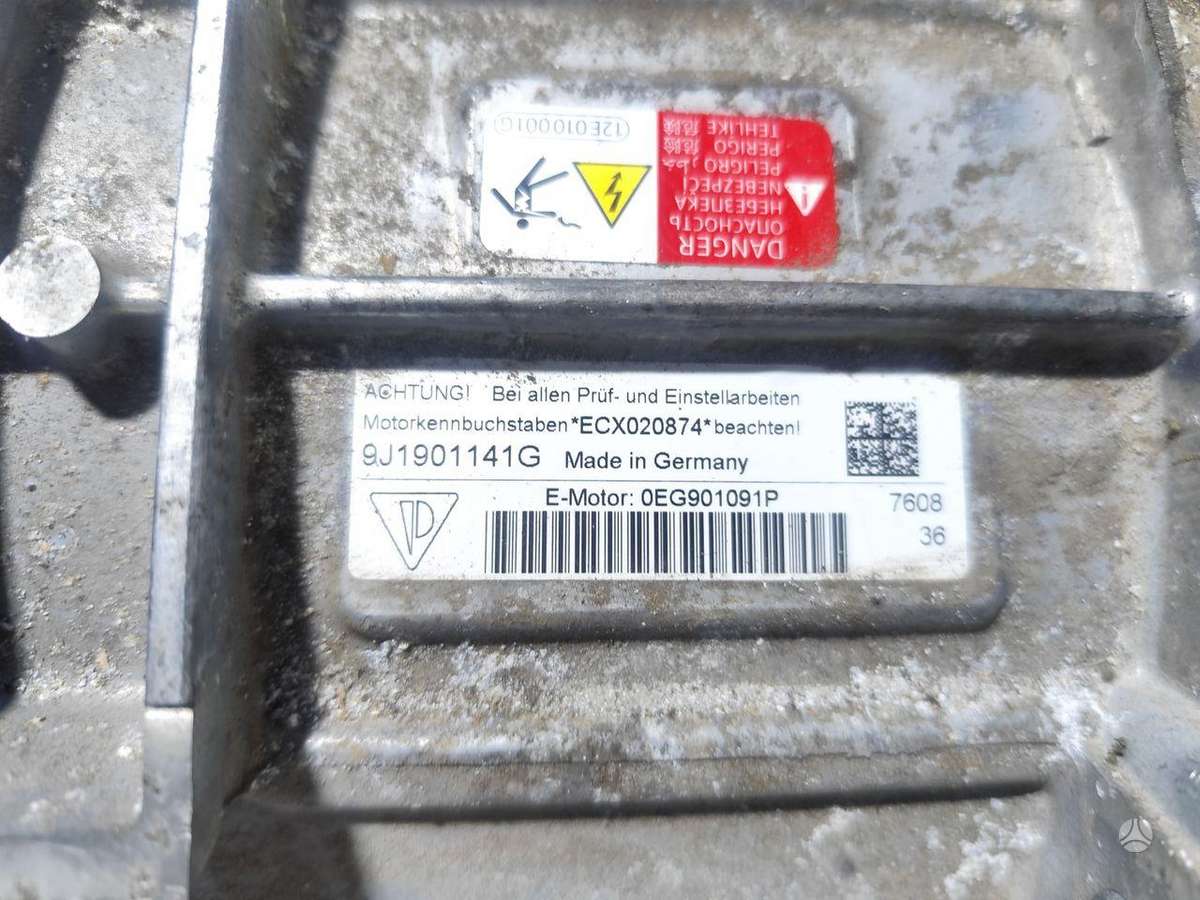 Porsche Taycan, ECXA, lubricants, oils