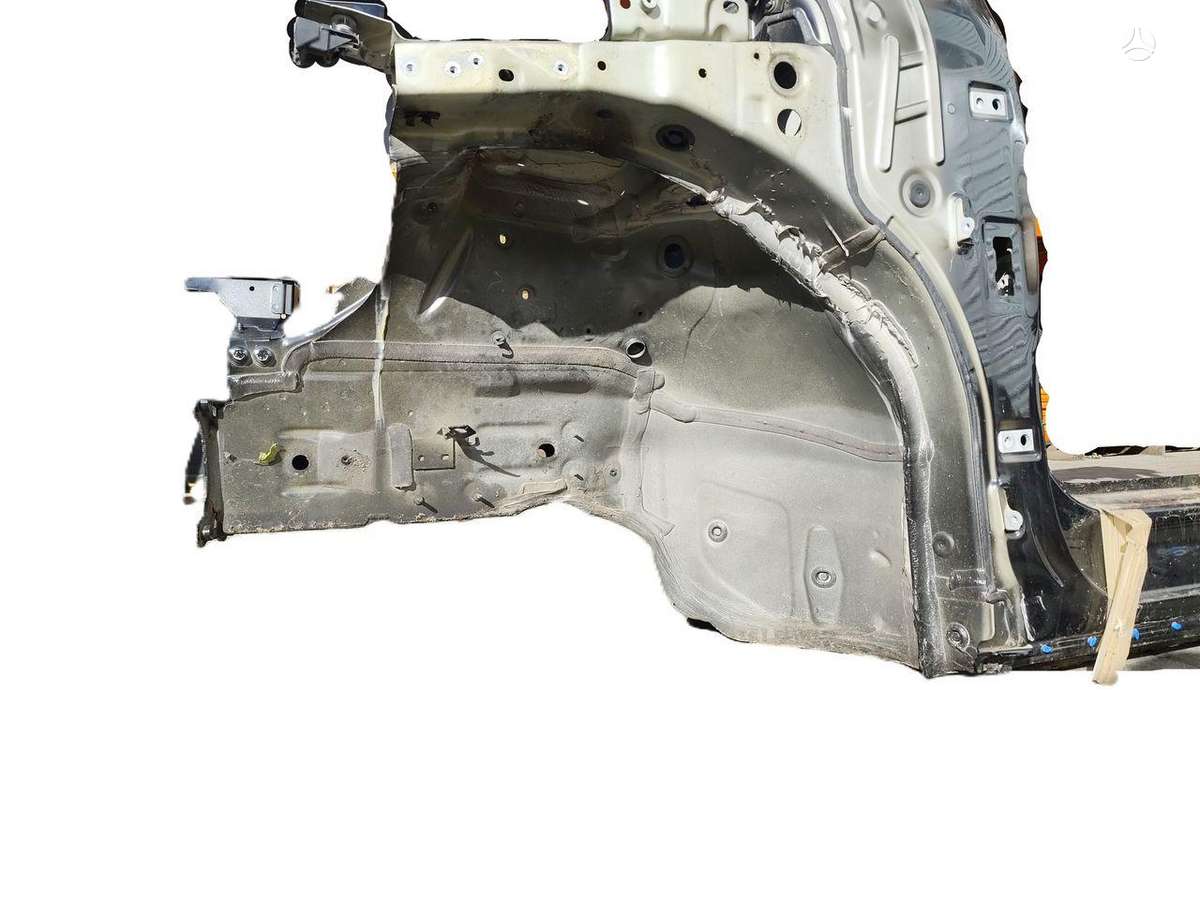 Audi Q4 e-tron hood (front, rear)