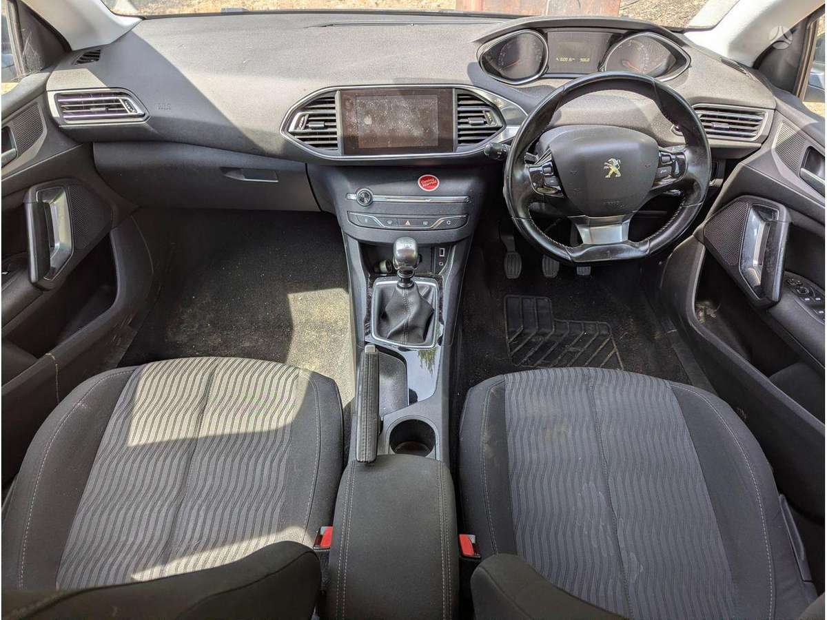 Peugeot 308 engine