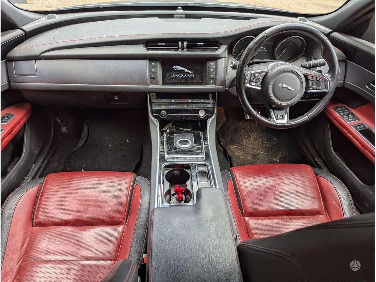 Jaguar XF двигатель