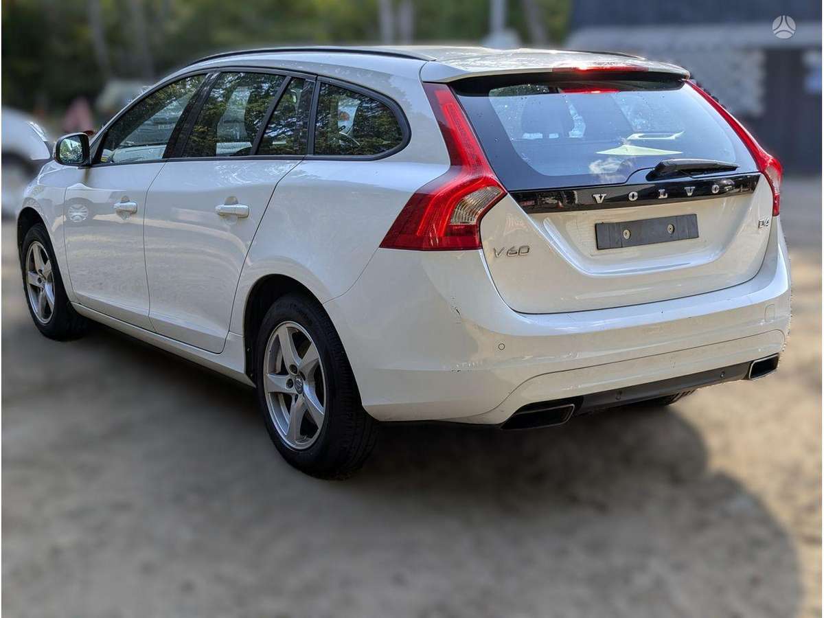 Volvo V60 engine