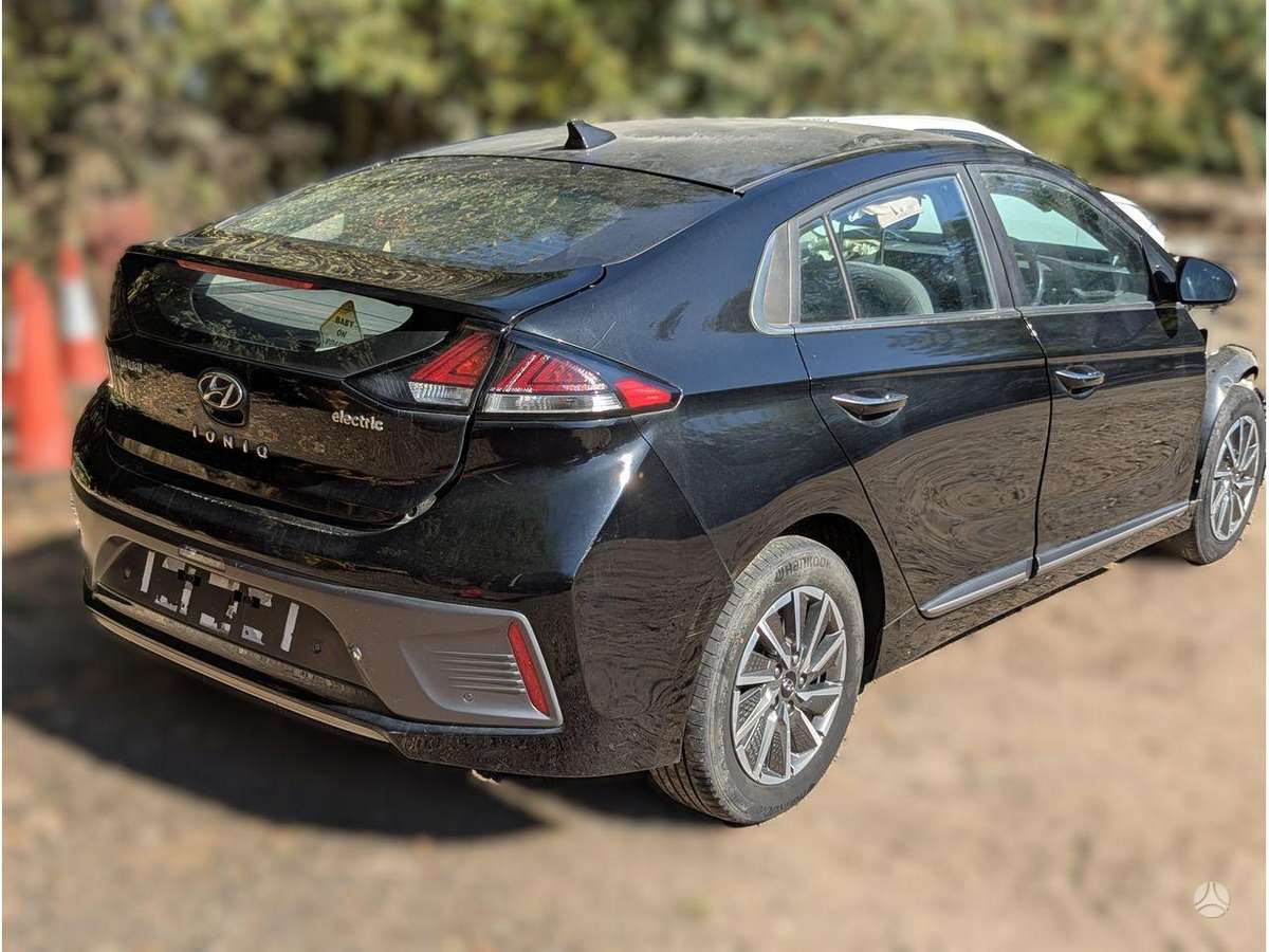 Hyundai IONIQ engine